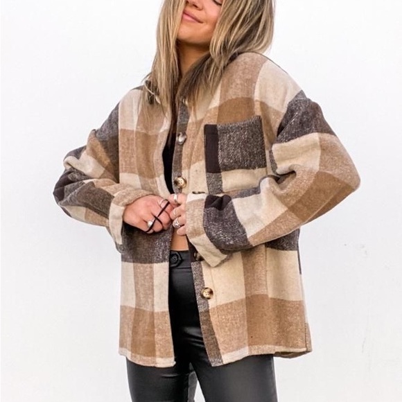 New Tan Plaid Flannel Jacket Shacket - Picture 4 of 9